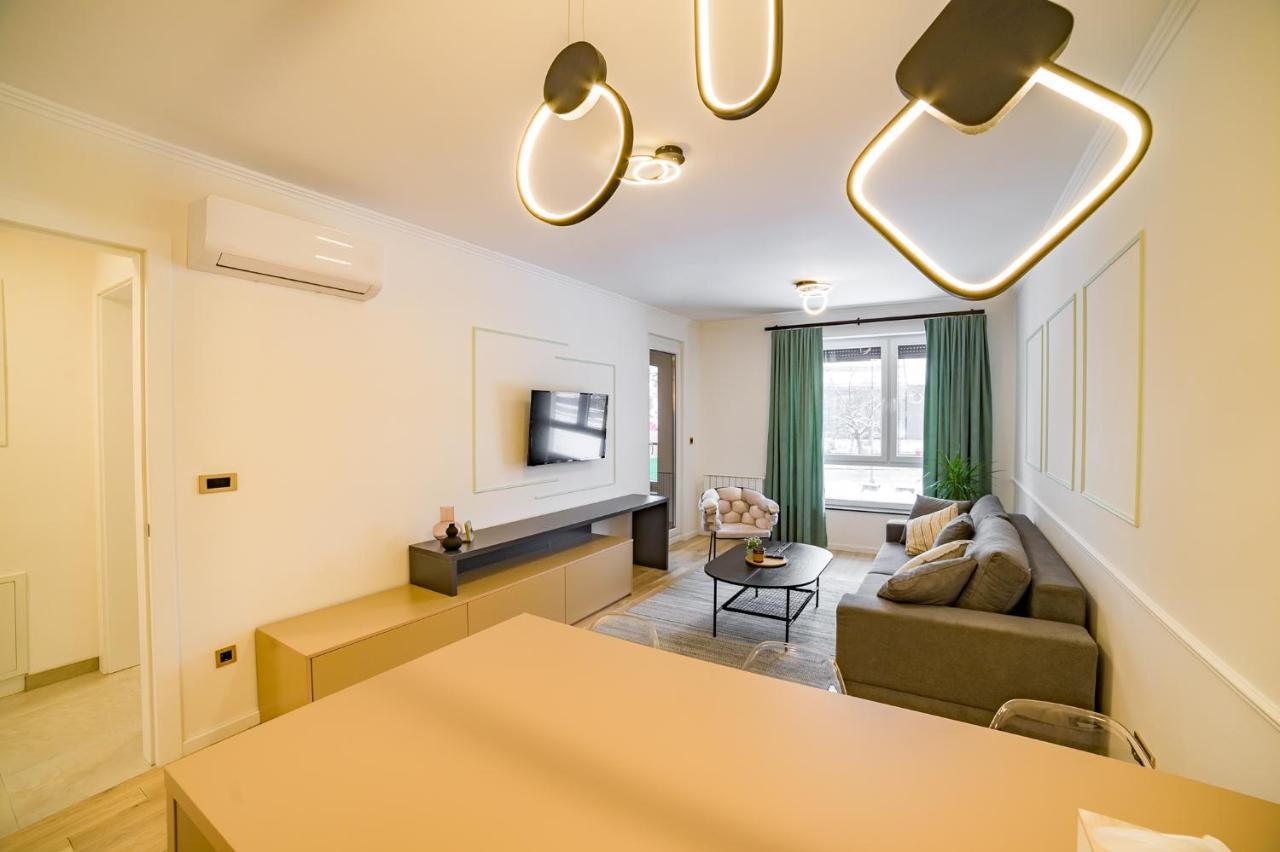 Apartman Epilux Tuzla Exterior foto