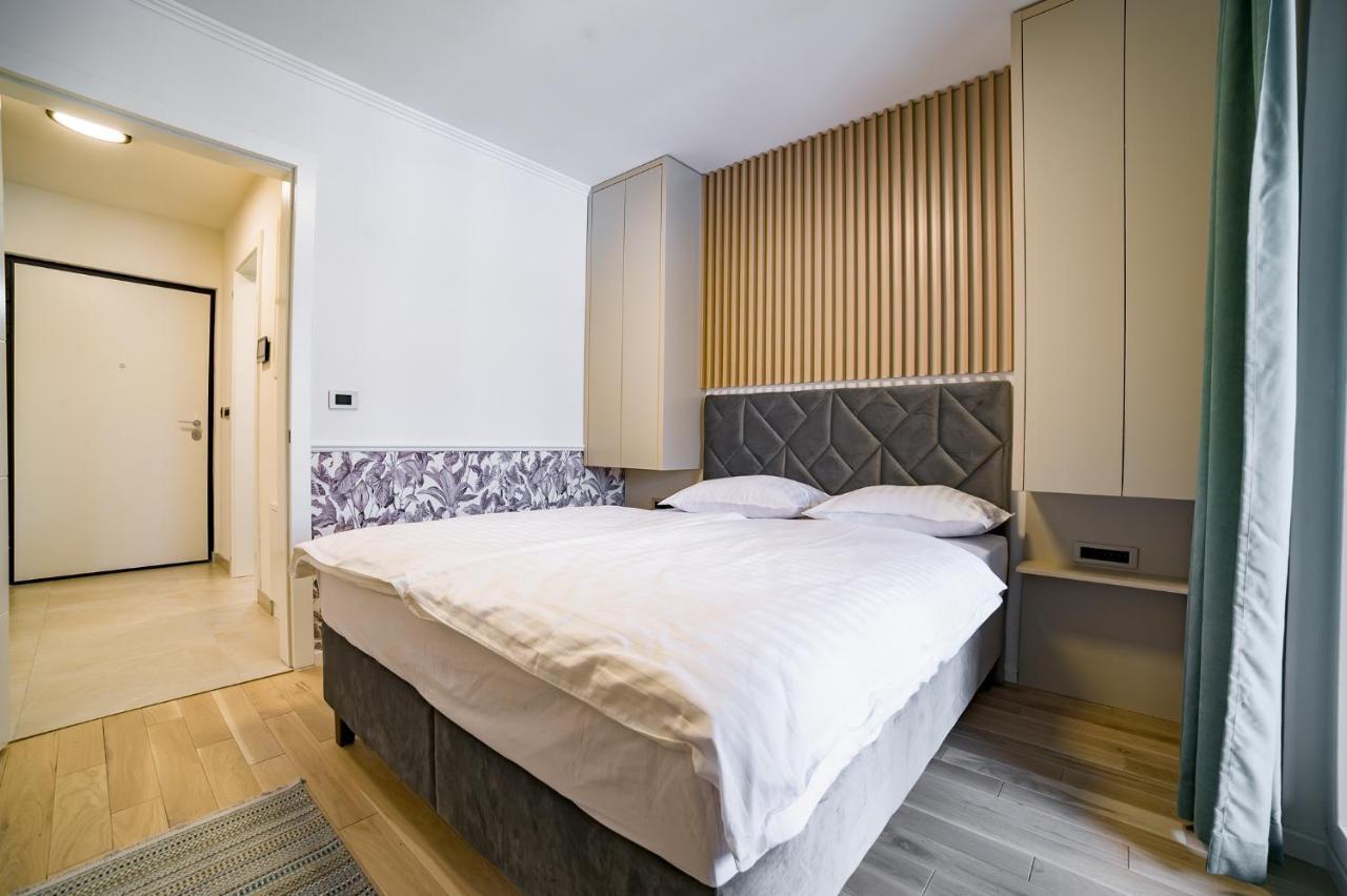 Apartman Epilux Tuzla Exterior foto